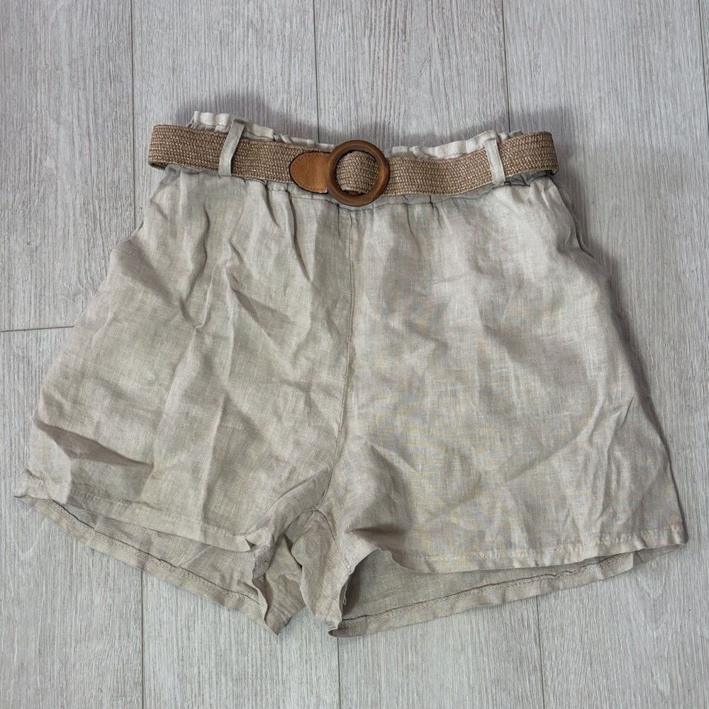 Pure Linen Tan Shorts with Belt size‎ XS